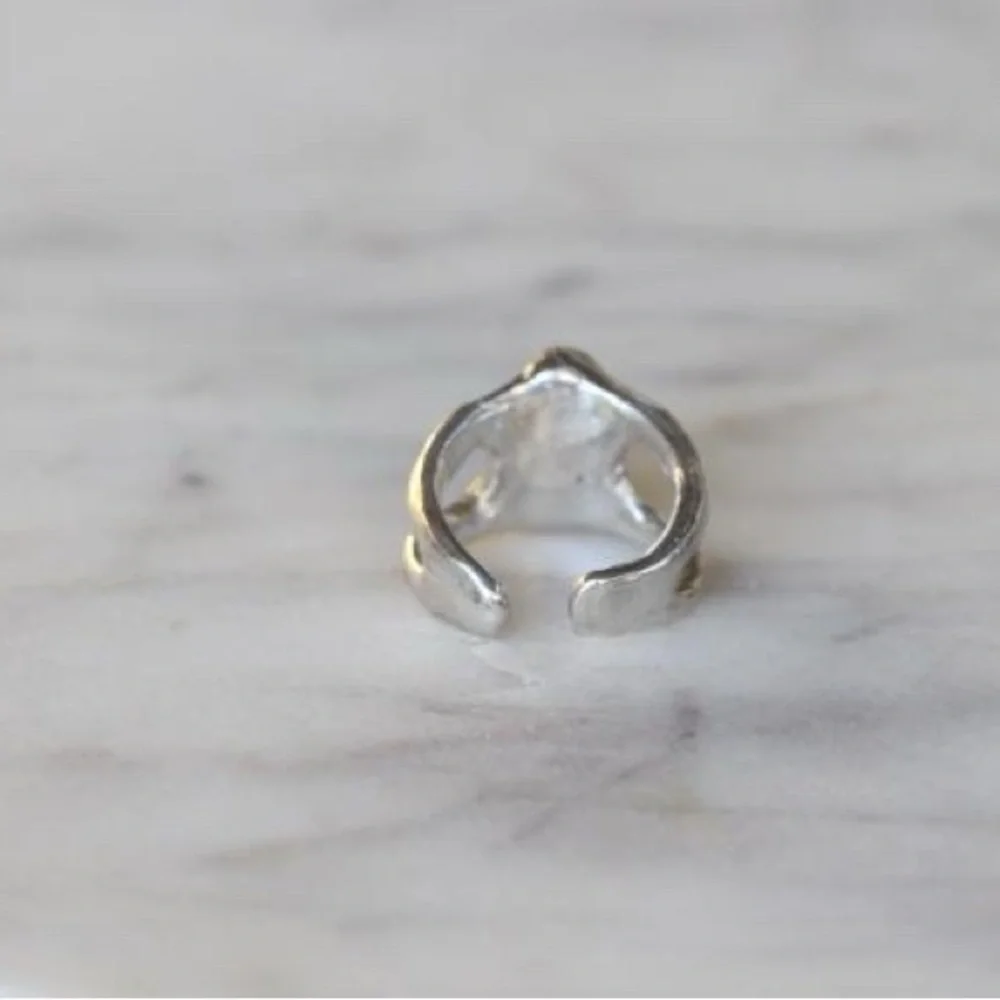 Sterling Silver and Opal Ring - Picture 8 of 11